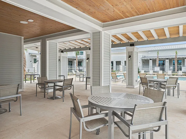 the patio at The Legacy at Veramendi