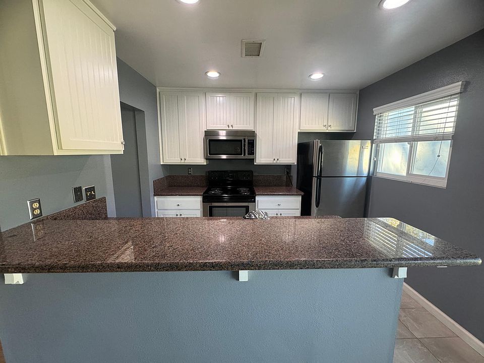 1st image of 7890 Camino Jonata