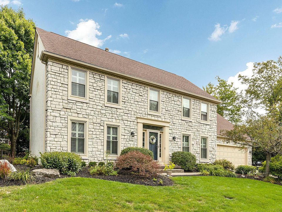 1st image of 240 Oquinn Ct