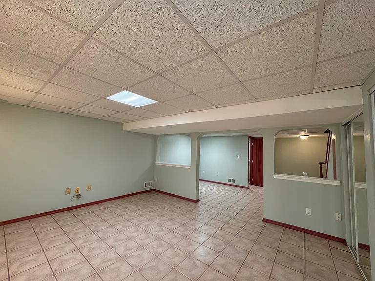1739 Wendy Ln — Photo 37