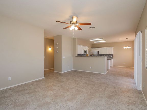 5th image of 30520 N Honeysuckle Dr
