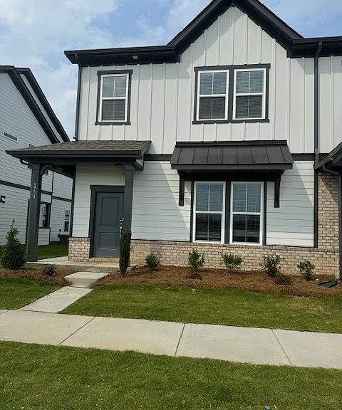 5724 Runnel Way — Photo 2