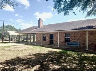 2952 Wofford Ln, Beeville, TX 78102