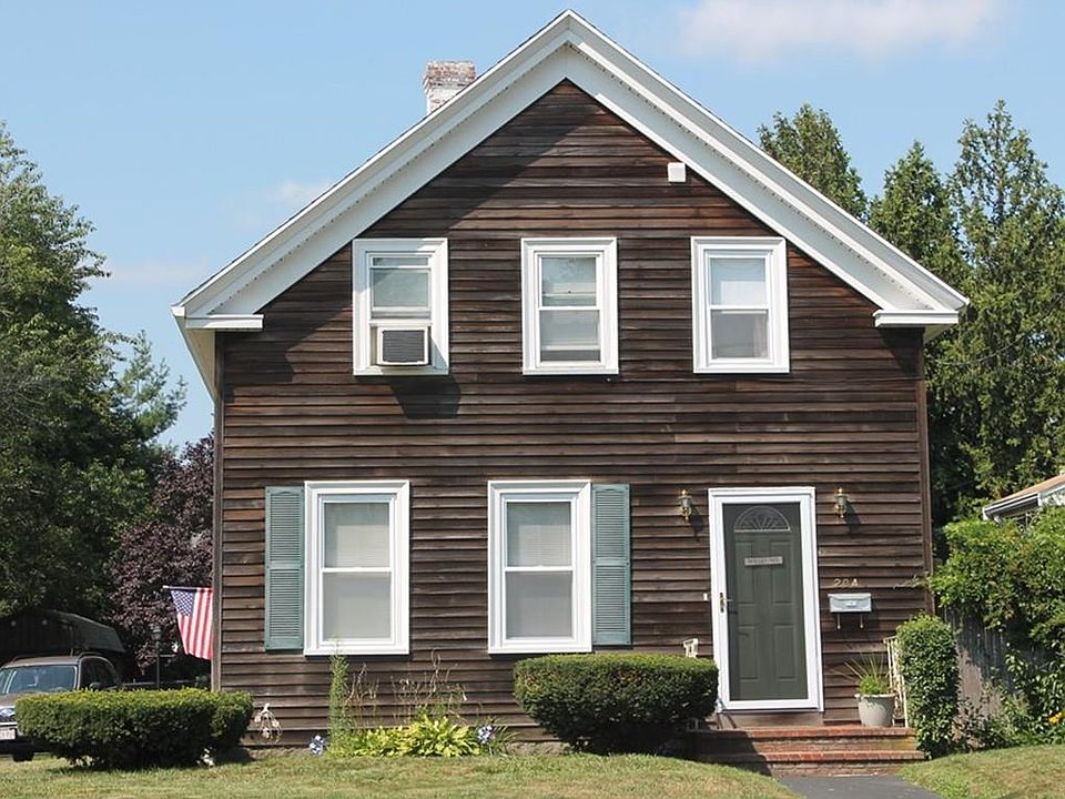 1st image of 204 Essex St