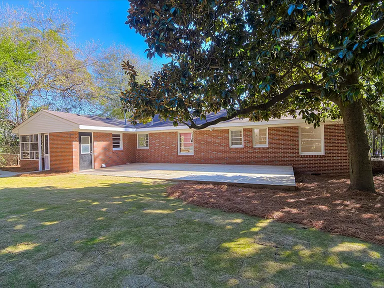 1613 Pendleton Rd — Photo 28