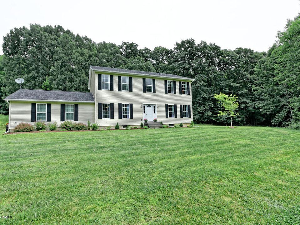 1st image of 142 Irish Ln