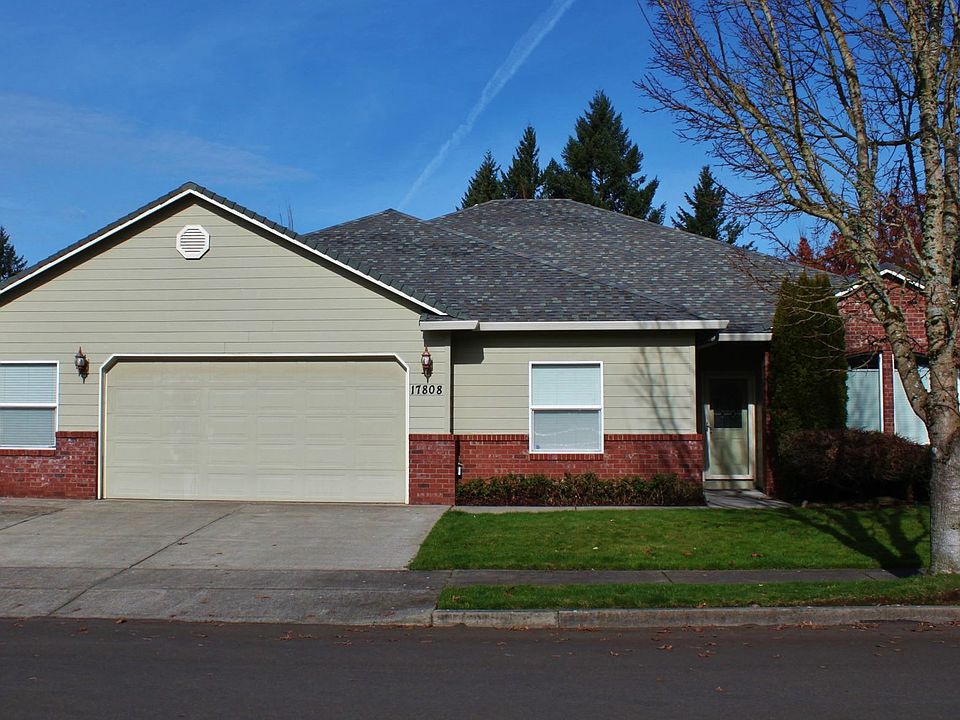 1st image of 17808 NE 24th St