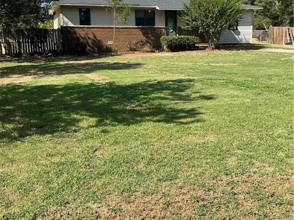 11 Hook Rd, Morrilton, AR 72110