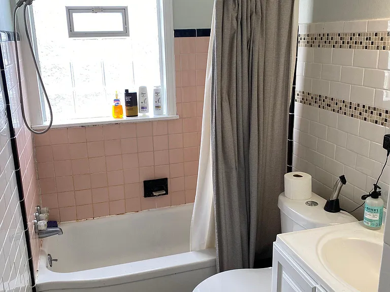 2607 Rochester Rd — Photo 11