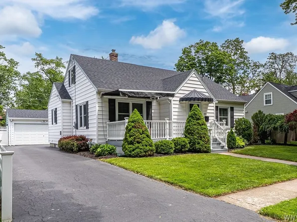 591 Willow St, Lockport, NY 14094