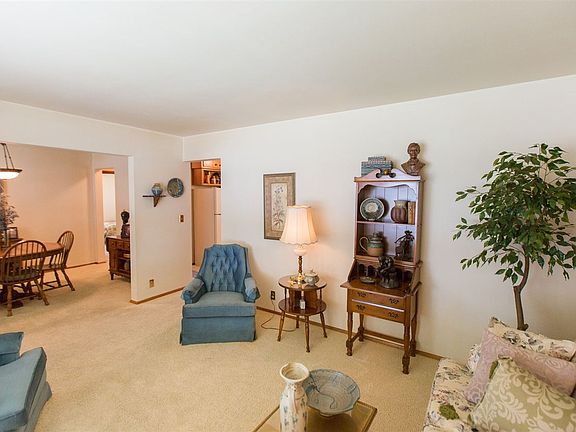 4th image of 3807 Laurinda Dr