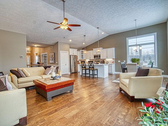 2nd image of 31773 Del Ln