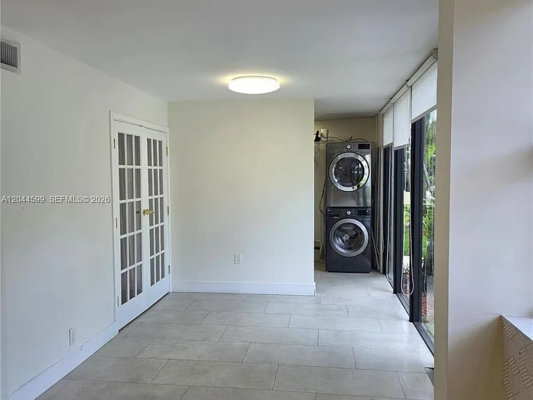 20401 NE 30th Ave #112-8 — Photo 7