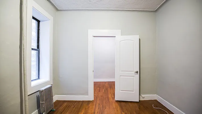 Rented by Nooklyn NYC LLC | media 6