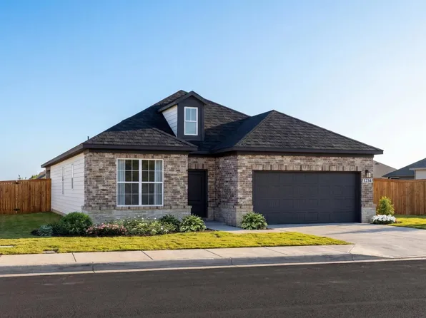 The Everett C, 3-Car Garage Plan, River Ranch Meadows