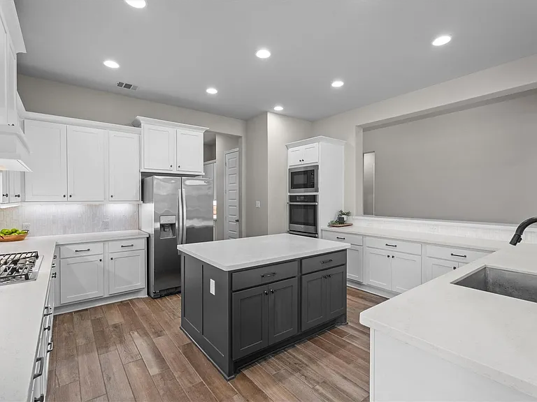 28348 Sterling Oak Dr — Photo 6