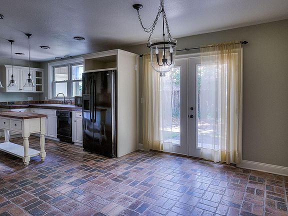 5th image of 1328 Windward Cir