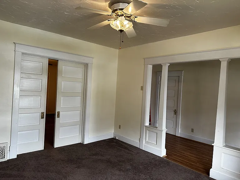 422 Franklin Ave #1 — Photo 11