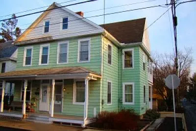 125 W Ferdinand St photo 1