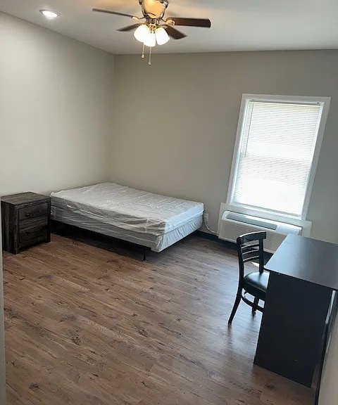 1008 N Rolla St — Photo 41