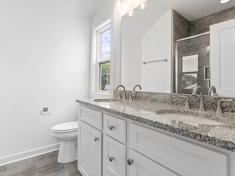 1170 S Dickerson Rd #6 — Photo 20