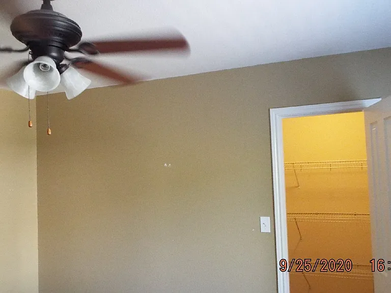 204 Cinnabar Trl — Photo 37