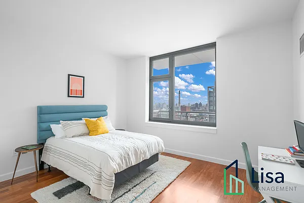 Rented by Lisa Management Inc | media 17