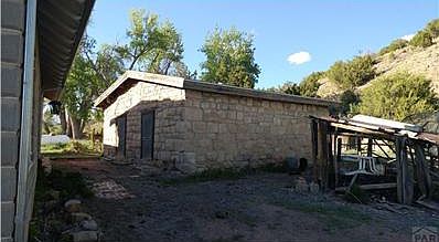 Stone storage/shop building