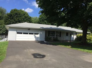 5 Bruns Rd, Ansonia, CT 06401