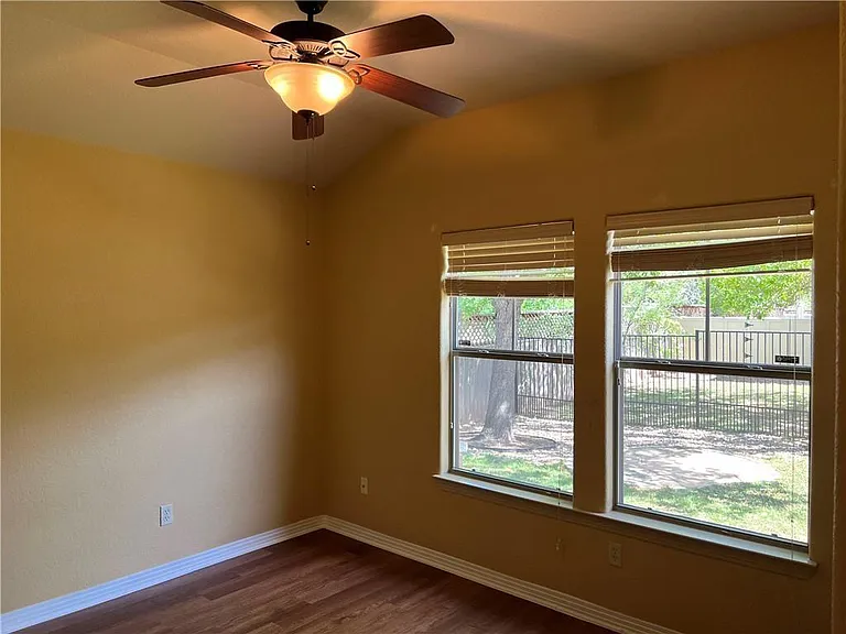 9707 Anderson Mill Rd #29 — Photo 5