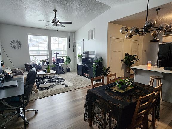 2nd image of 1807 W Eaglewood Dr Unit 304
