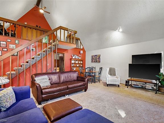 5th image of 250 Trudy Ave