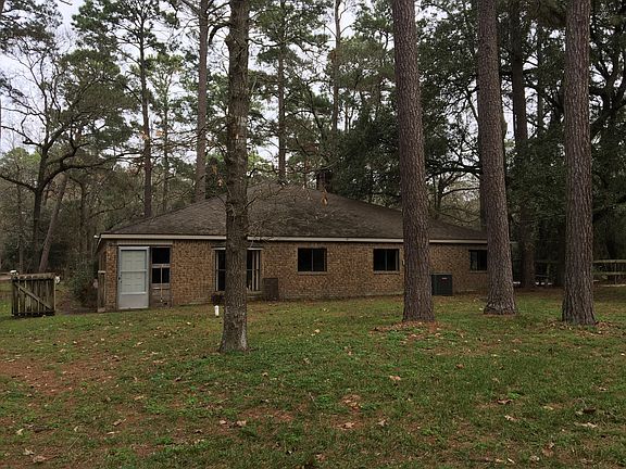 2nd image of 18803 Meadow Ln