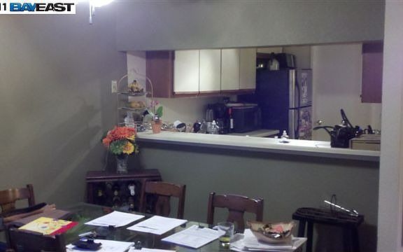 4th image of 750 Canyon Oaks Dr APT A