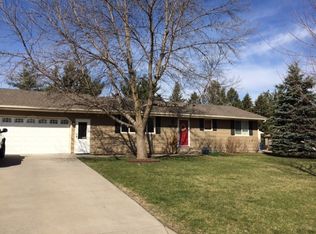 13009 Valley Forge Ln N, Champlin, MN 55316