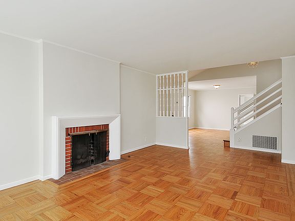 4th image of 690 N Mayfair Ave