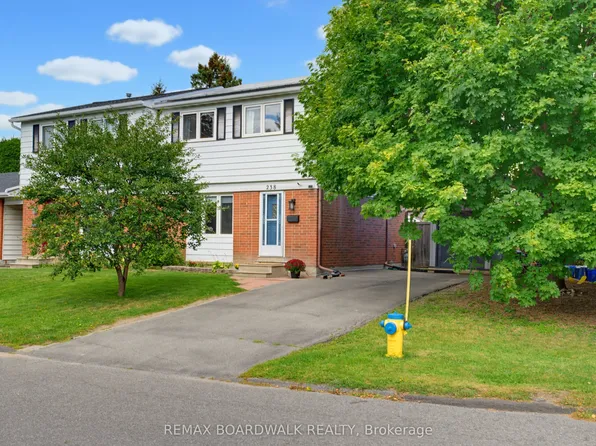 238 McElroy Dr, Ottawa, ON K2L 1Y1
