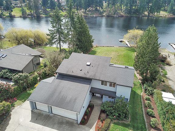 2nd image of 33121 E Lake Holm Dr SE