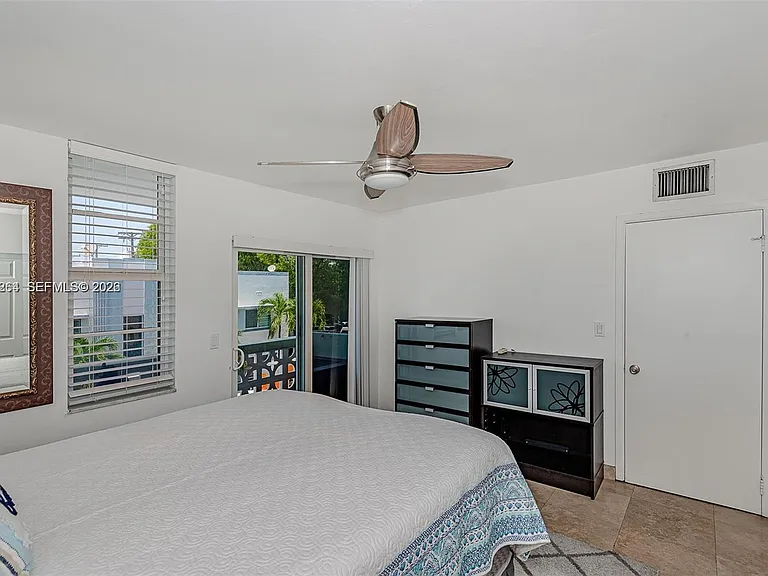 949 Pennsylvania Ave #307 — Photo 15