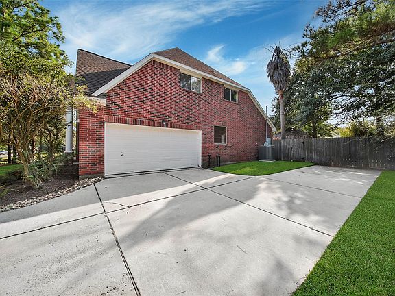 4th image of 24235 Rain Creek Dr