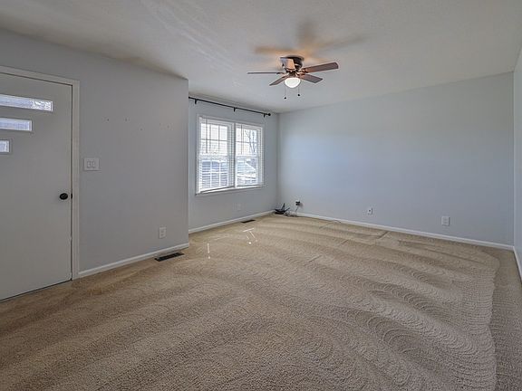 4th image of 675 Gaylord St