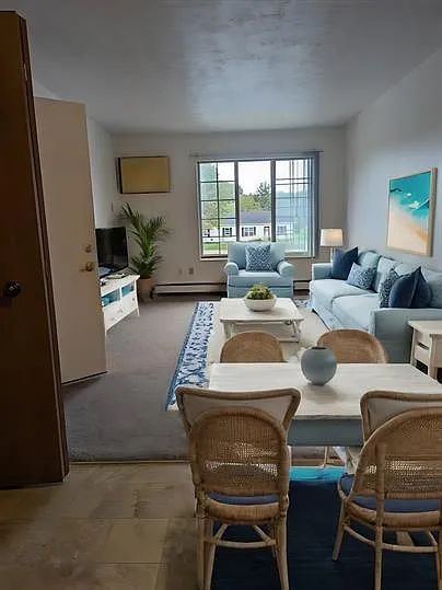 Peck Apartments - 12 — Photo 4