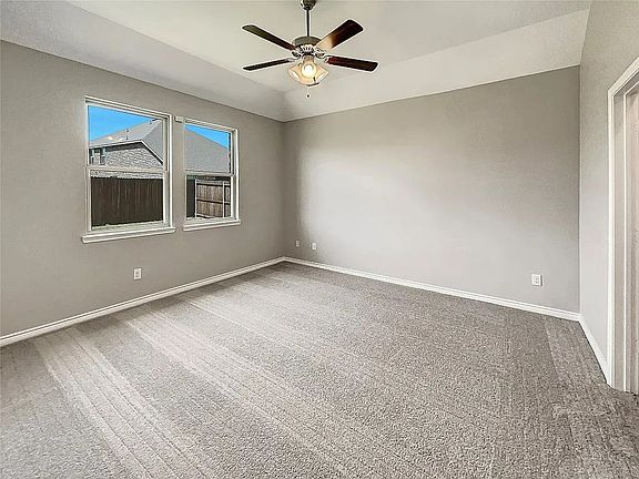 3rd image of 117 Whitetail Way
