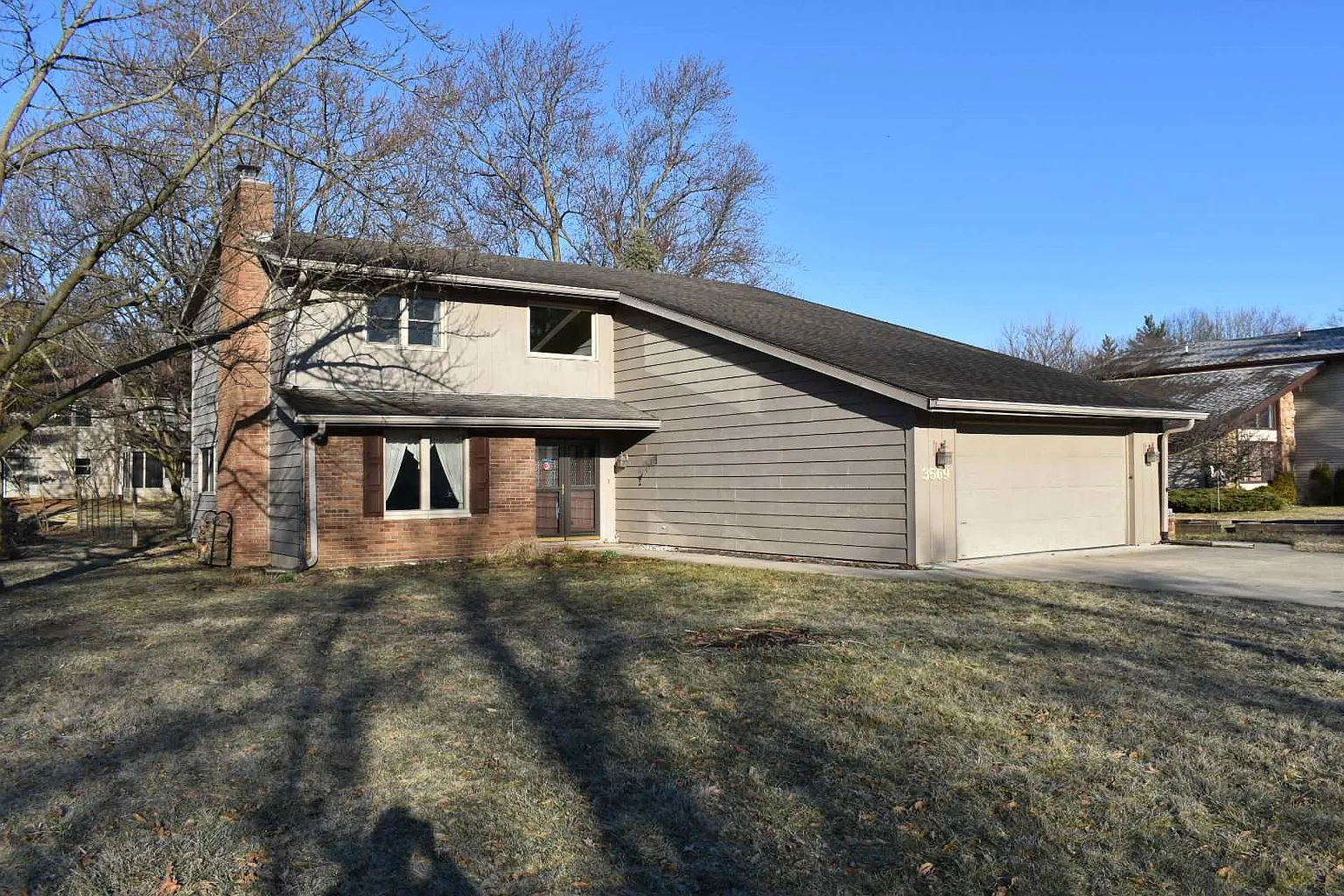 3569 W Johnson Cir photo 1