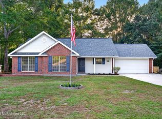 23 Ridge Crest Dr, Picayune, MS 39466