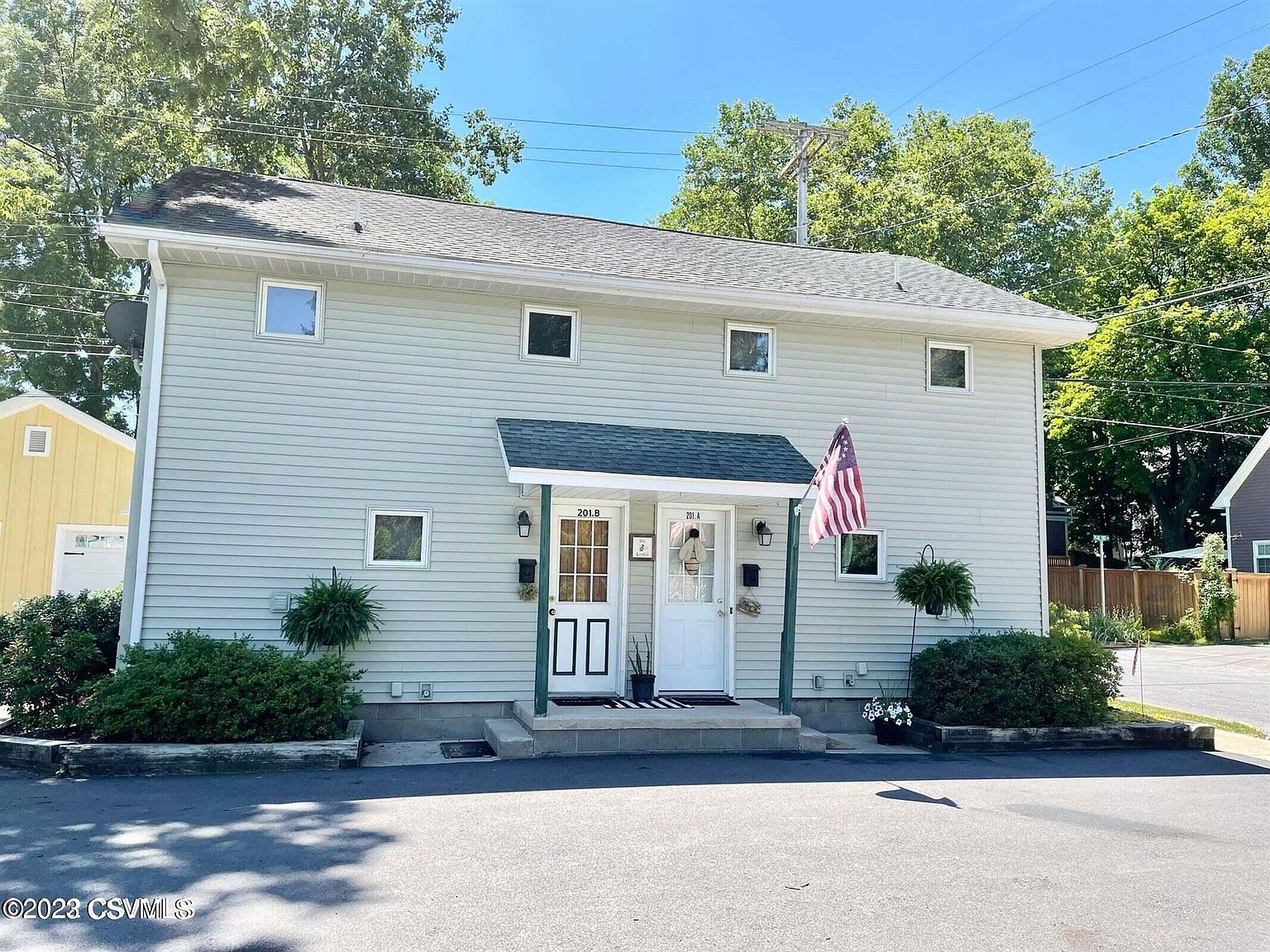 201 N Front St, Lewisburg, PA 17837 Zillow