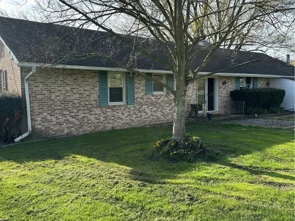 4410 Ayers Rd, Andover, OH 44003