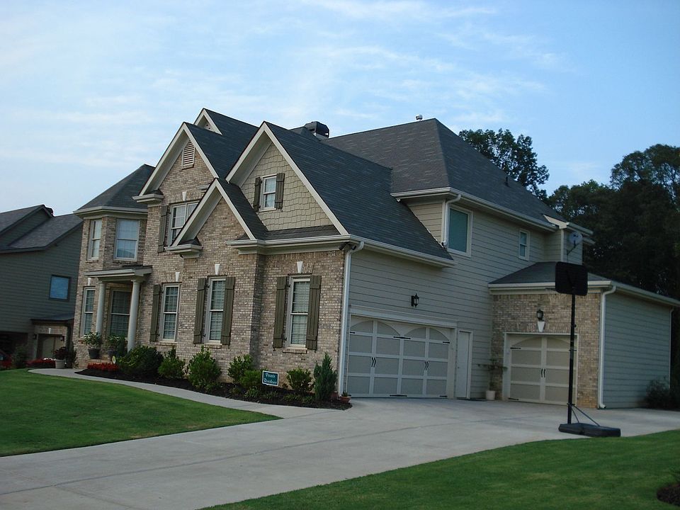 3 Car Garage