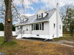 220 Thomas Ave, Williamstown, NJ 08094
