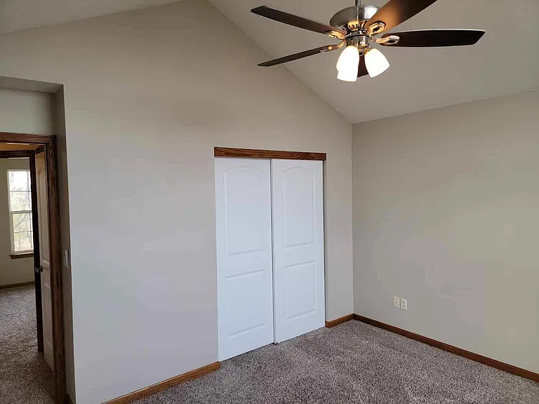 312 Rockhurst Dr SW — Photo 16
